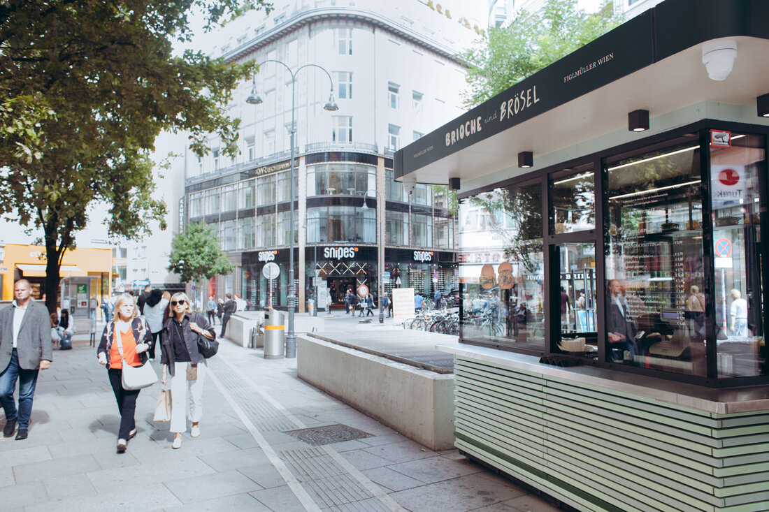Wiener Klassiker neu interpretiert: "Brioche und Brösel" serviert nun Kalbsbutterschnitzel- und Backhendl-Burger im Brioche-Bun und bringt damit innovative Kulinarik in die Innenstadt.


