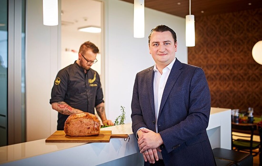 Als Gourmetfein sind sie wegen ihrer besonderen Wertschöpfung seit Monaten im Gespräch. Mit Feinkost Zellinger haben sie 2019 eine Traditionsmetzgerei übernommen und kürzlich den Shop in Wels nach dem Umbau neueröffnet. Und es kommt noch mehr.