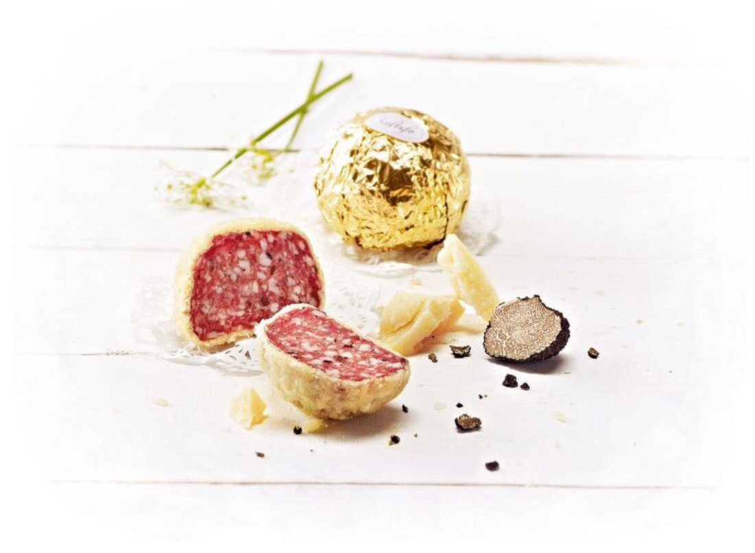 Ab Oktober gibt es Saltufo, das ausgefallene Premium-Produkt aus der Wurst- und Schinkenmanufaktur, wieder für kurze Zeit in der Gold-Edition.