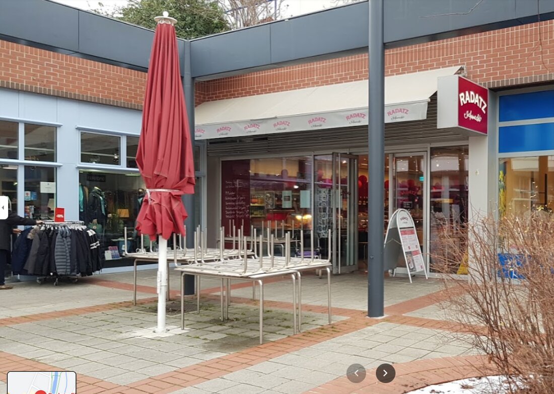 Die Radatz-Filale im Einkaufszentrum Schwechat wird nun doch nicht zugesperrt – wahrscheinlich wird sie zum Imbiss umfunktioniert.