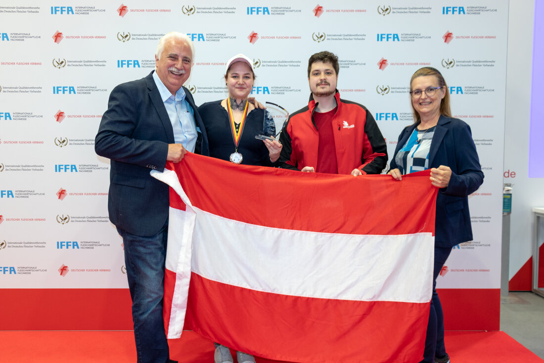 Beim internationalen Vorbewerb der EuroSkills 2025, der Anfang Mai im Rahmen der IFFA in Frankfurt am Main stattfand, konnte sich die österreichische Teilnehmerin Carolin Pirolt mehr als erfolgreich schlagen.