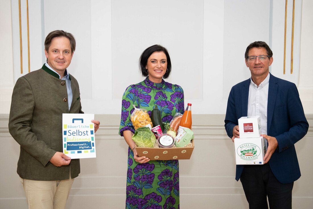 Selbstbedienungsläden sind eine Form der Direktvermarktung, die immer mehr Zuspruch in der Gesellschaft gefunden hat, denn das kontaktlose Einkaufen rund um die Uhr wird sehr geschätzt. Erstmalig wurden nun all die Fragen der Bäuer:innen rund um dieses komplexe Thema von den Landwirtschaftskammern Kärnten und Niederösterreich sowie der AMA Genuss Region bzw. dem Netzwerk Kulinarik aufgegriffen und systematisch bearbeitet. Bäuerliche Produzenten Das lokale Produzieren und Konsumieren im Sinne einer kurzen Lebensmittelkette ist ein Weg, um nicht nur die Versorgung mit qualitativ hochwertigen Lebensmitteln zu gewährleisten, sondern auch ein faires Ein- kommen für Lebensmittelproduzenten zu erreichen und so die Existenz kleinstrukturierter bäuerlicher &hellip;