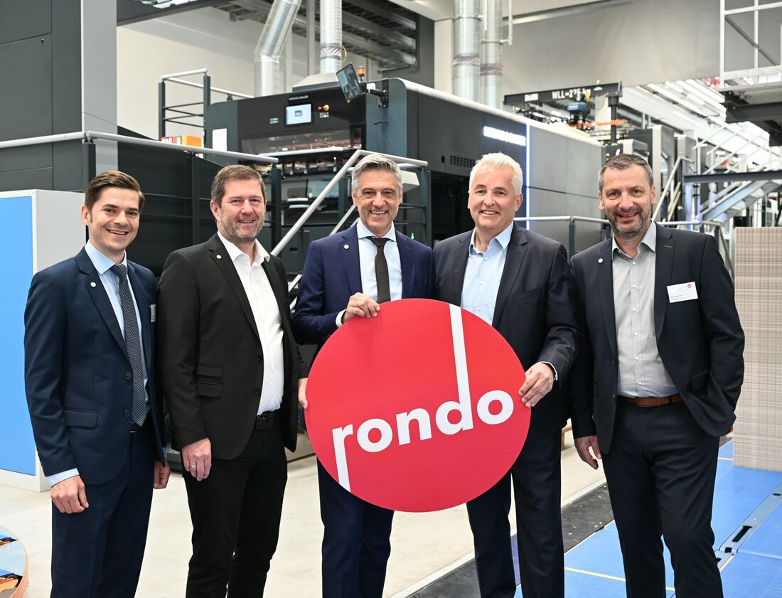 Die neue Werkshalle „Rondo Druckzentrum" in St. Ruprecht verspricht eine Produktionssteigerung um bis zu jährlich 30 Prozent. Hintergrund der neuen Produktionsstätte ist die steigende Nachfrage nach umweltfreundlichen Verpackungen aus Wellpappe, insbesondere aus der Nahrungs- und Lebensmittelindustrie.