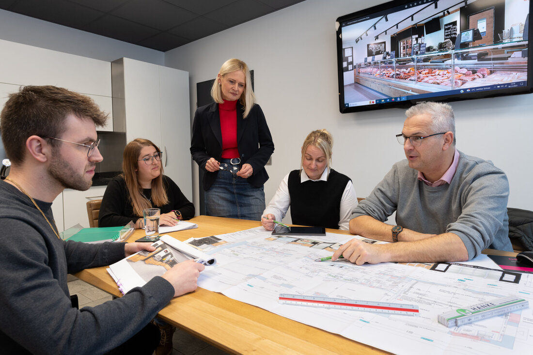 Ladenbau Hanke zeigt auf der IFFA in Frankfurt, wie moderne Verkaufs- und Ladenkonzepte die Zukunft der Branche prägen können.