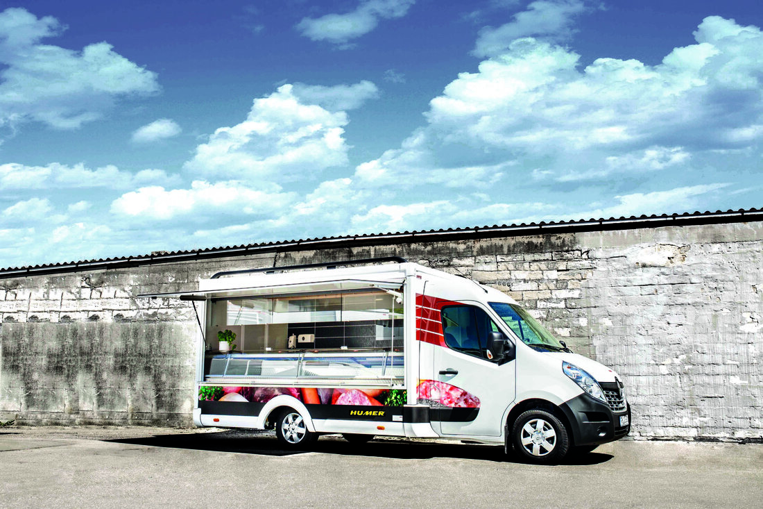Humer: Verkaufsanhänger & Verkaufsmobile der Königsklasse.
In der Fleischbranche sind Frische und Qualität entscheidend. Humer,
einer der führenden Anbieter in Österreich, bietet maßgeschneiderte Verkaufsanhänger und -fahrzeuge, die keine Wünsche offenlassen.