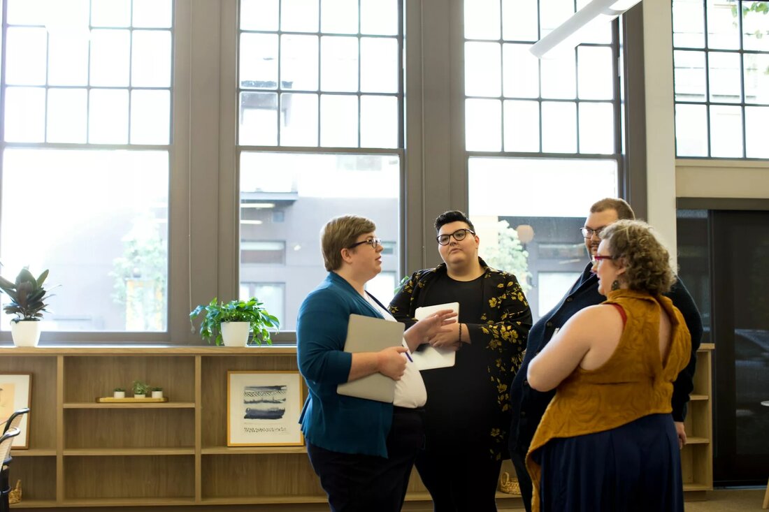 Gesunde Ernährung in Österreich: Empfehlung und Praxis liegen hier weit auseinander. In Österreich werden doppelt so viele fett-, zucker- und salzreiche Speisen gegessen, wie empfohlen wird.