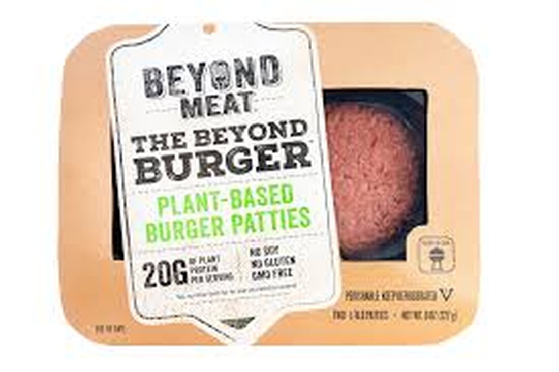 Der Hype um vegane Burger geht weiter: Nachdem die US-Firma Beyond Meat Anfang Mai den Lebensmittelmarkt eroberte, feiert das kalifornische Unternehmen jetzt auch ein umjubeltes Aktien-Debüt in New York. Jetzt legte es nun erstmals Geschäftszahlen vor – und fachten das Kursfeuerwerk weiter an.