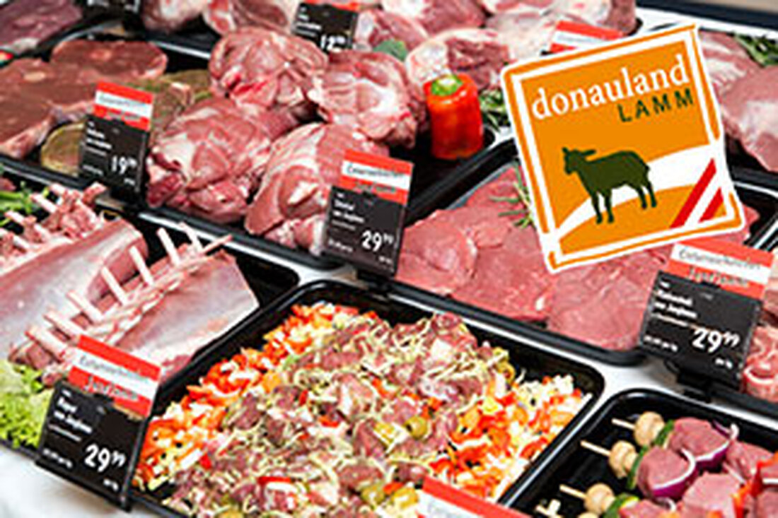 Bei Spar, Eurospar, Interspar und Spar-Gourmet in Wien und Niederösterreich und dem nördlichen Burgenland wird ab sofort ausschließlich Lammfleisch aus Niederösterreich unter der Marke „Donauland-Lamm“ angeboten