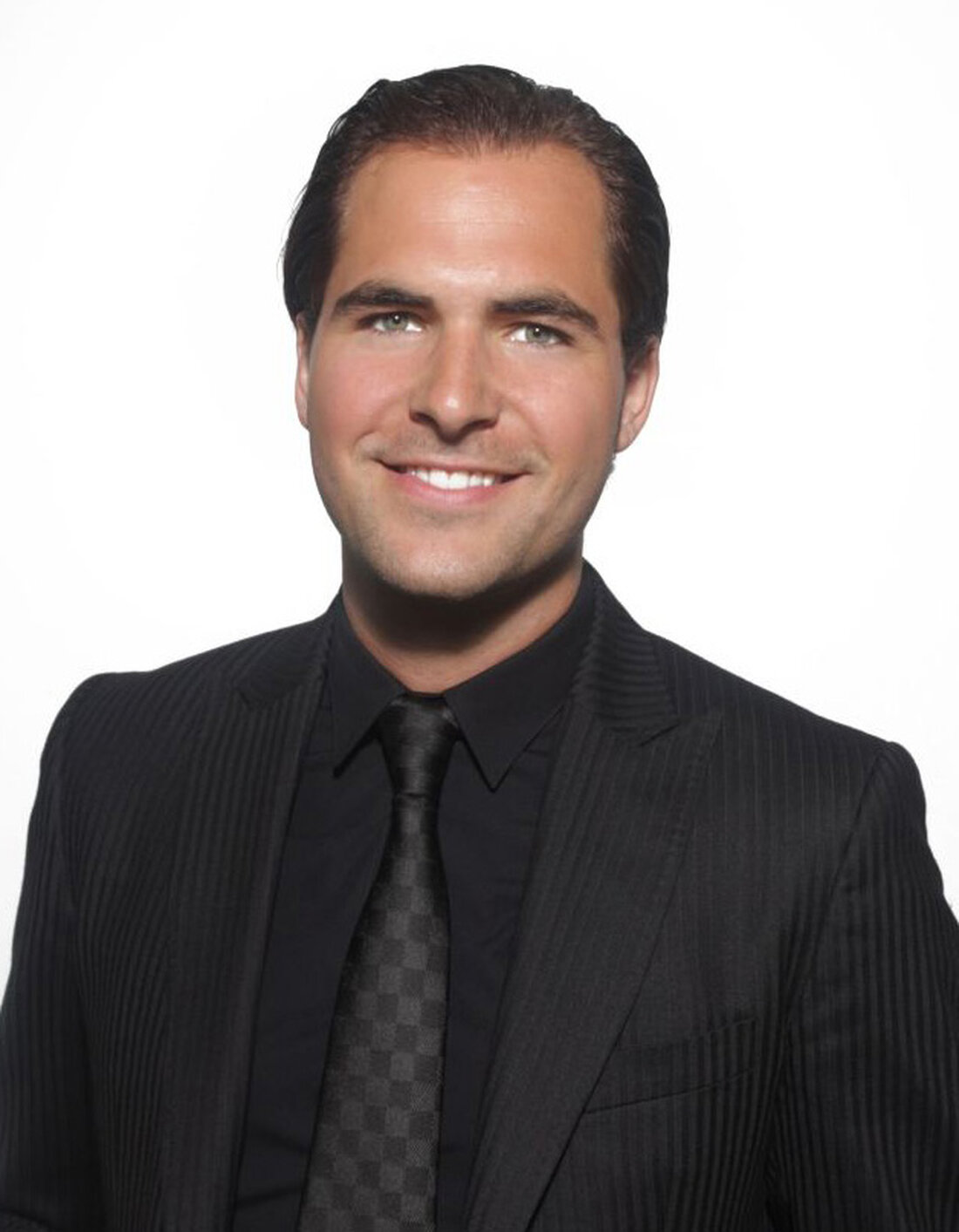 Der oberösterreichische Fleisch- und Wurstproduzent startet eine Offensive für Lehrlinge und Angestellte. So werden unter anderem zusätzliche Wohnungen für Mitarbeiter gebaut.