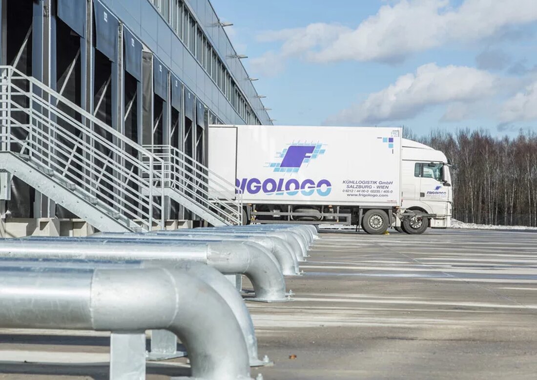 Der Lebensmittel-Logistiker Frigologo mit Hauptsitz in Seekirchen (Flachgau) in Salzburg hat sein neues Zentrum neben dem Autobahnknoten Voralpenkreuz in Sattledt (Bezirk Wels-Land) in Oberösterreich in Betrieb genommen. Es verfügt erstmals über vier verschiedene getrennte Temperaturzonen.