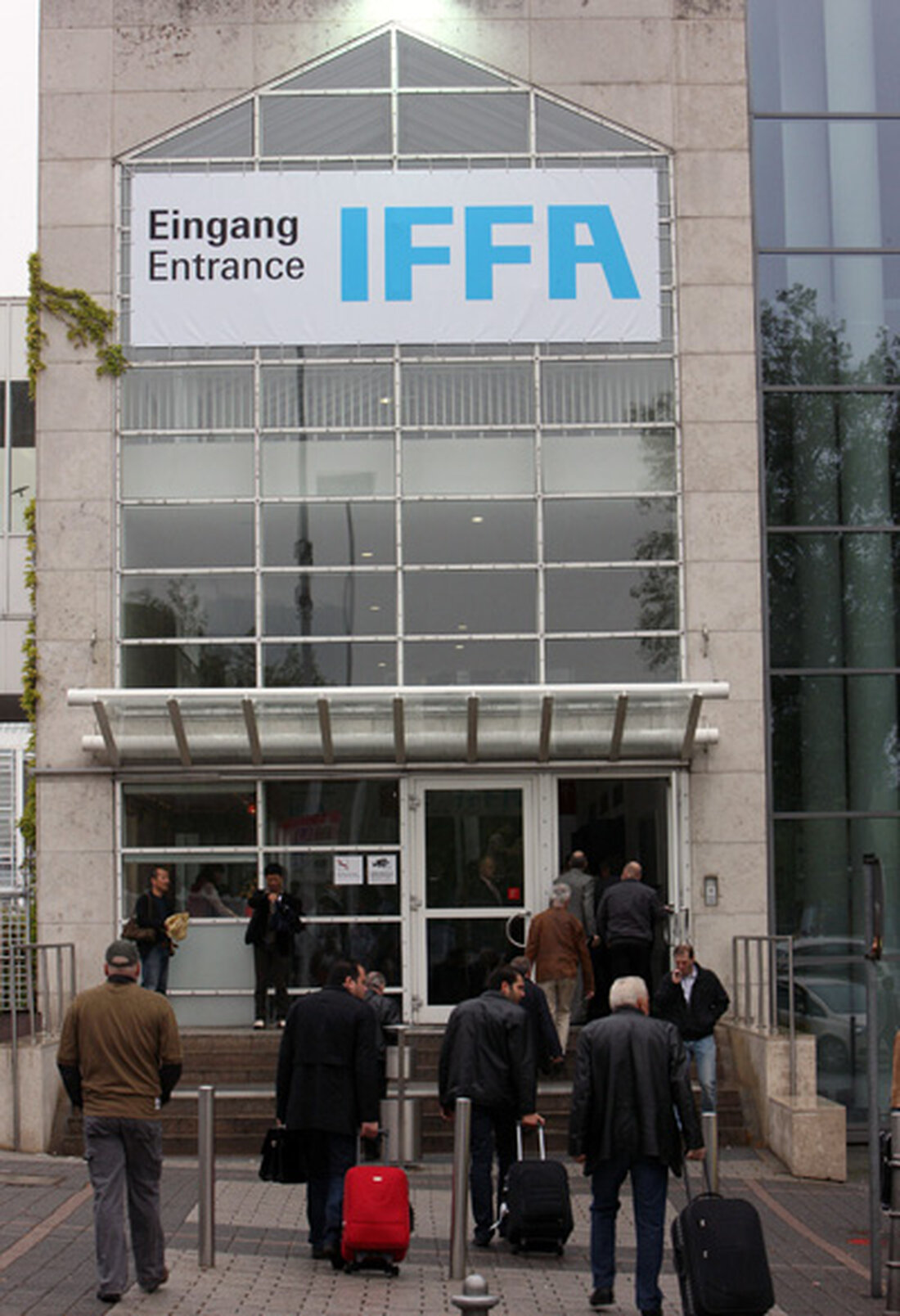 Nicht nur die Aussteller, auch die Messe Frankfurt selbst sorgt für Neuheiten: App, kostenlose W-LAN-Nutzung und Premium Besucherprogramm