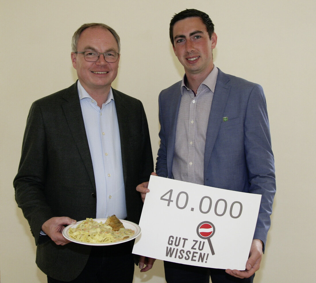 NÖ Bauernbund sammelte 42.381 Unterschriften für die Kennzeichnung der Lebensmittelherkunft in Großküchen und Kantinen.