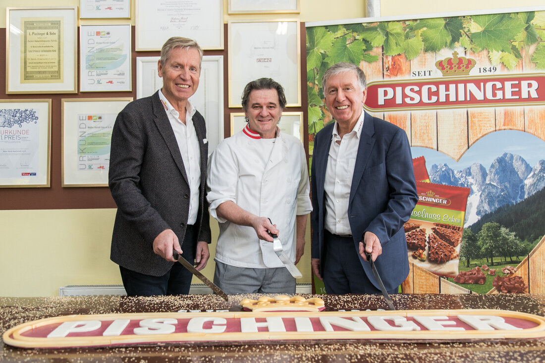Wiener Erfolgsgeschichte: Was im Jahr 1849 in einem kleinen Wiener Geschäft begonnen hat, feiert dieser Tage mit der weltgrößten Pischinger-Torte den 170. Geburtstag. Happy Birthday!