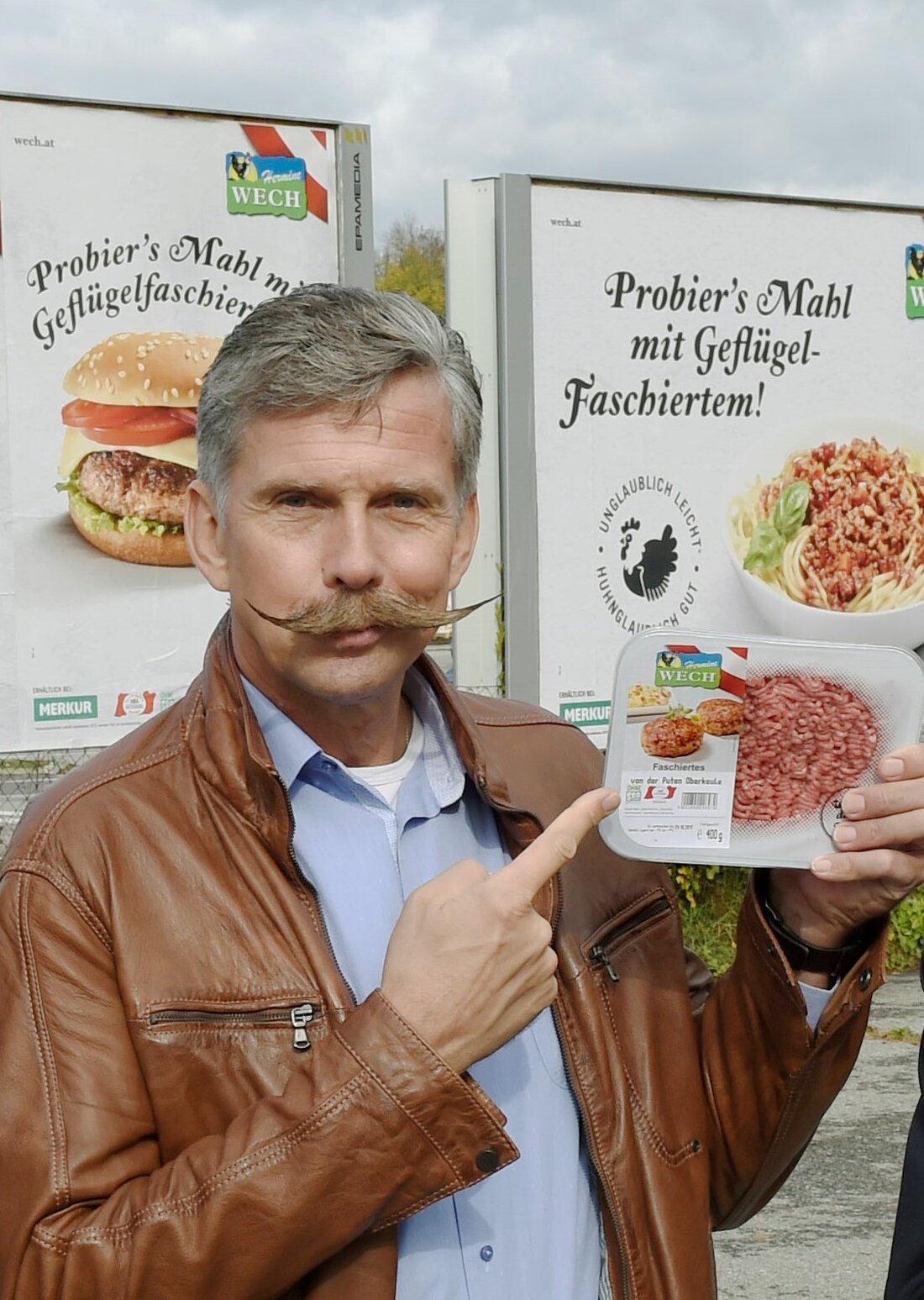 Die heimische Geflügelbranche kämpft mit billiger Konkurrenz aus dem Ausland. Zuletzt schloss Ende Mai der burgenländische Schlachtbetrieb Pöttelsdorfer Edelpute. "Schuld ist das katastrophale Preisdumping bei Putenfleisch", klagt Karl Feichtinger, Geschäftsführer der Kärntner Wech-Gruppe, zu der der Betrieb seit 2008 gehörte.