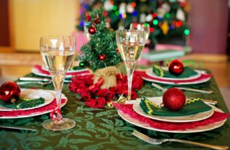 Raclette, Kalte Platte und Bratwürstel führen die Hitliste der Weihnachtsgerichte an