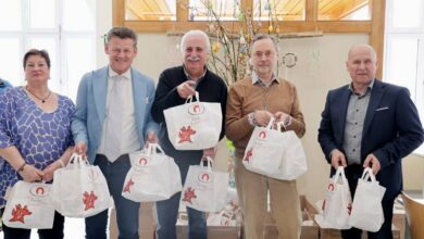 In Klagenfurt sorgt die Osteraktion des Vereins "Menschen helfen Menschen" in Kooperation mit der Stadt für leuchtende Augen: Ostersackerl voll regionaler Leckereien wurden an Bedürftige verteilt.