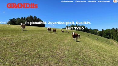 Grandits arbeitet mit etwa 10.000 Landwirten zusammen und hat Standorte in Kirchschlag, Ruprechtshofen und Karlstetten (Bild: Screen)