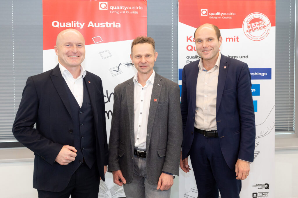 Simon Lindenthaler (Leitung Unternehmenskommunikation, Lidl Österreich), Andreas Herrmann (Bereichsleiter Landwirte Rind und Schwein, Agrarmarkt Austria Marketing GmbH), Wolfgang Leger-Hillebrand (Leitung Branchenmanagement Lebensmittelsicherheit, Quality Austria)