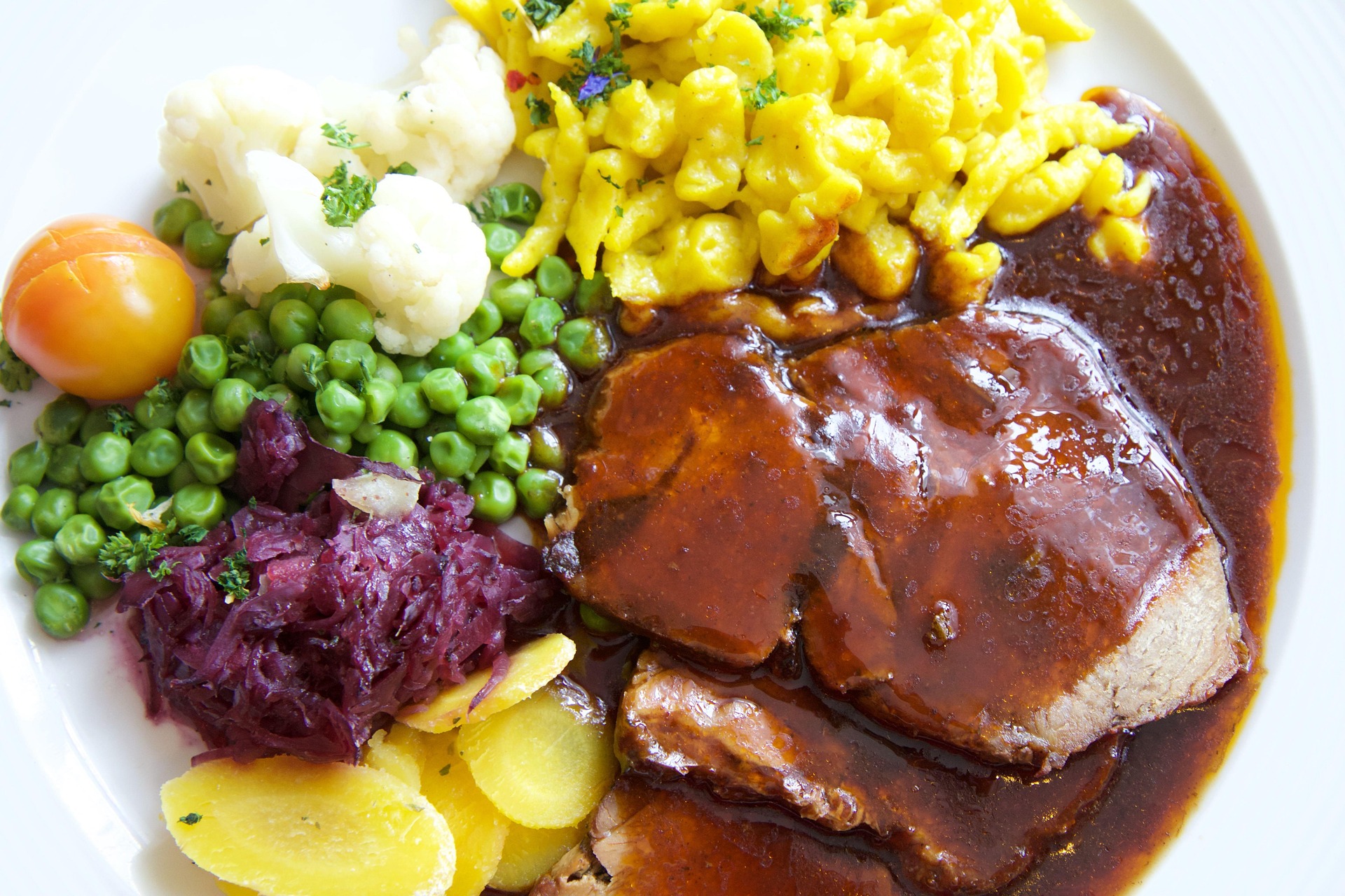 Kein Bio-Fleisch mehr in den Kasernen. Aus Kostengründen werden keine biologischen Lebensmittel mehr eingekauft. © Pixabay