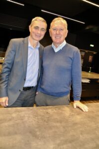 Rudi Stu?ckler (r.) mit seinem designierten Nachfolger im AMA-Fleischmarketing, Peter Hamedinger. © HaRo