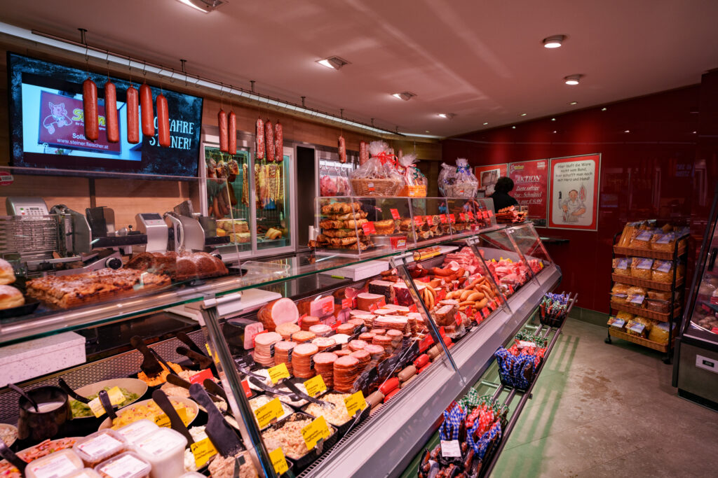 Blick in den modernisierten Verkaufsbereich. © Henry Gasselich