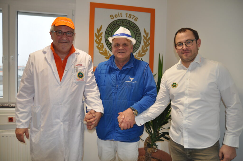 Eine Partnerschaft auf Augenhöhe (v. l.): Hans Nemetz sen., Andreas Steiner und Hans Nemetz jun. – zwei Familienunternehmen, ein gemeinsamer Neustart.© HaRo
