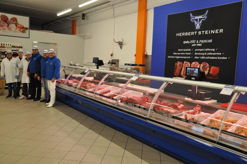 Die Steiner-Theke macht sich ausgesprochen gut im Nemetz-Markt in Vösendorf. © HaRo