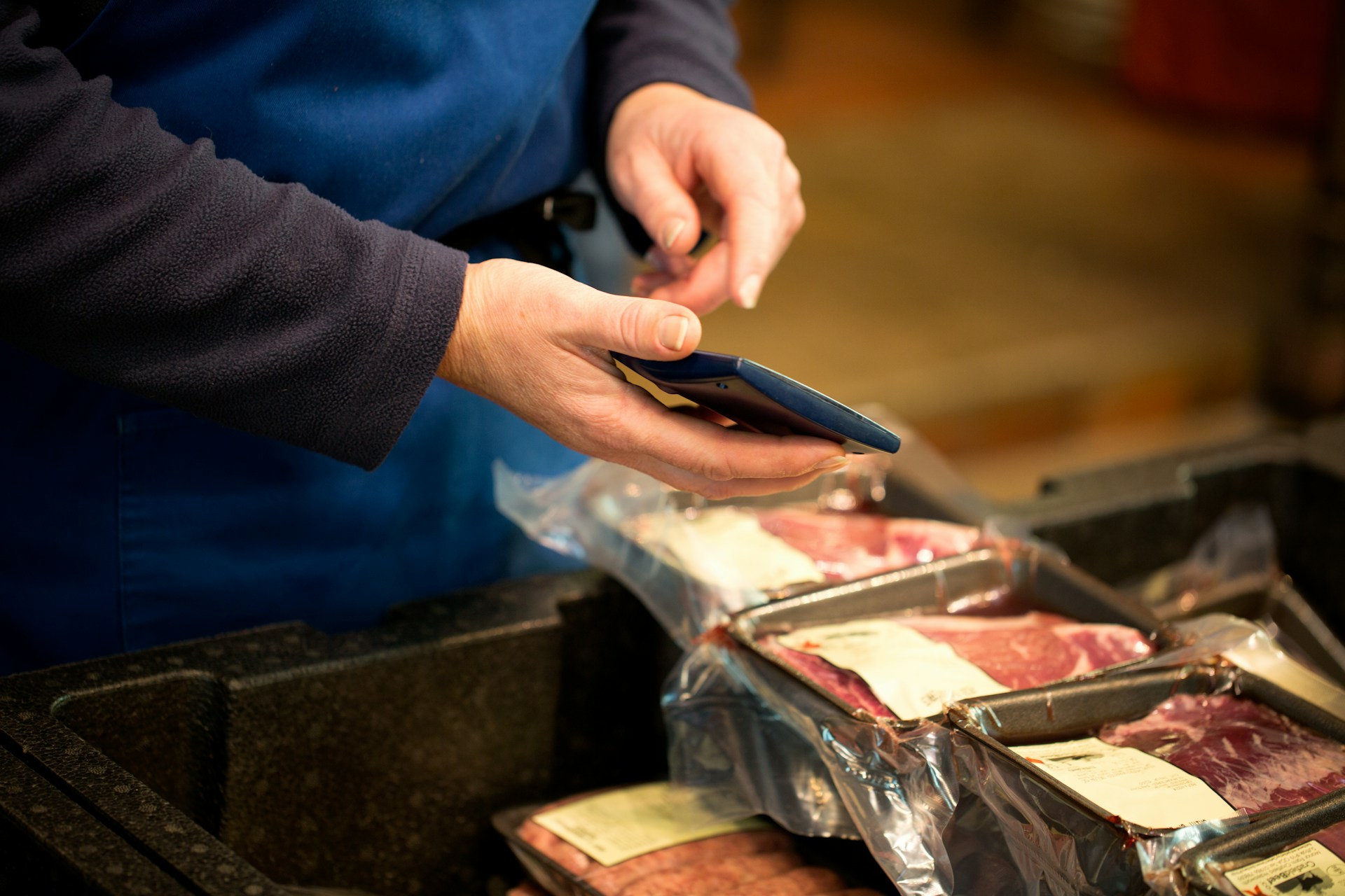 Streit um Plastiksteuer: Handel und Industrie sehen neuen Kostendruck