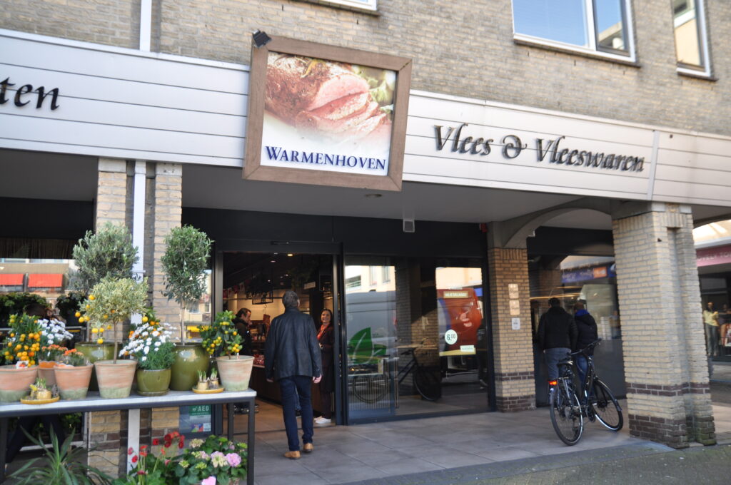 Die Fleischerei Warmenhoven gehört auch der Vereinigung der Königlichen Niederländischen Fleischer an.© HaRo