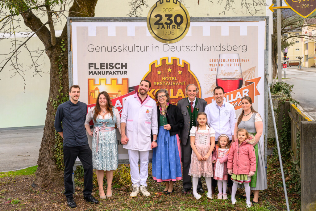 Feierten im März 230-Jahr-Jubiläum: Johann Kollar, Sabine und Franz Josef Kollar, Marianne und Matthias Kollar sowie Georg und Andrea Kollar mit ihren Kindern. ©pixelmaker.at