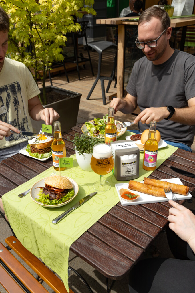 Der Bio-Hofgrill. © Burger